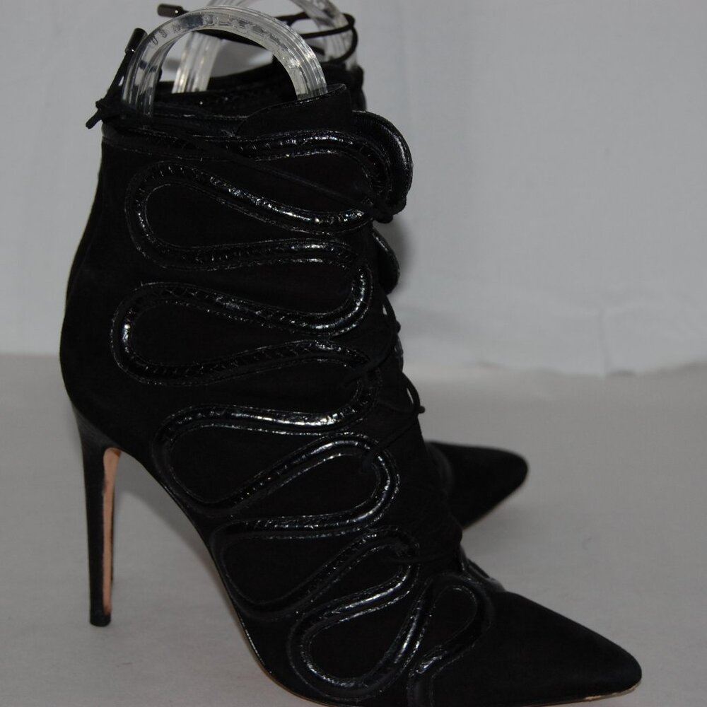 Alexandre Birman Black Suede Lace-Up Ankle Booties - Picture 10 of 13